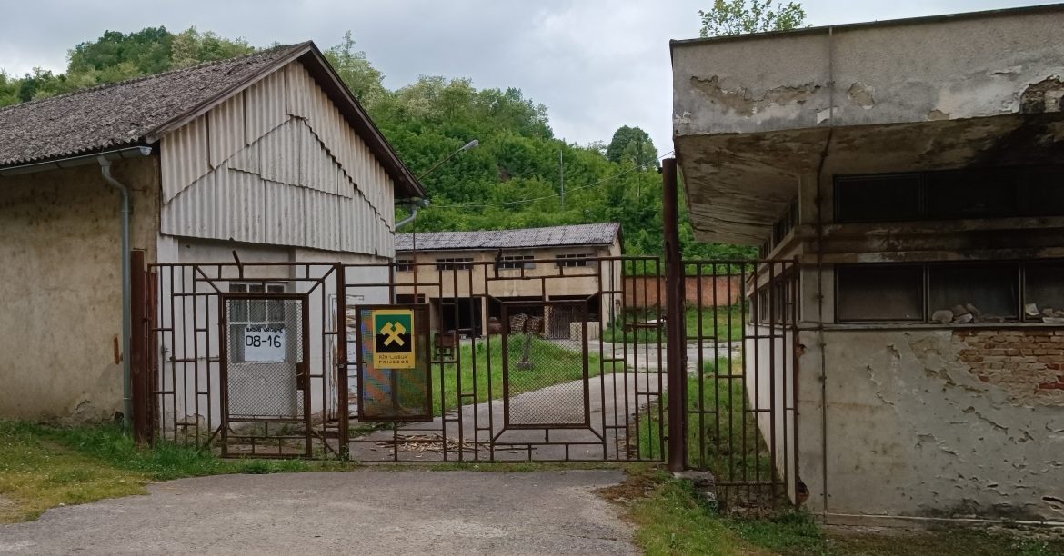 Industrija na izdisaju: Radnička klasa odlazi u “raj”