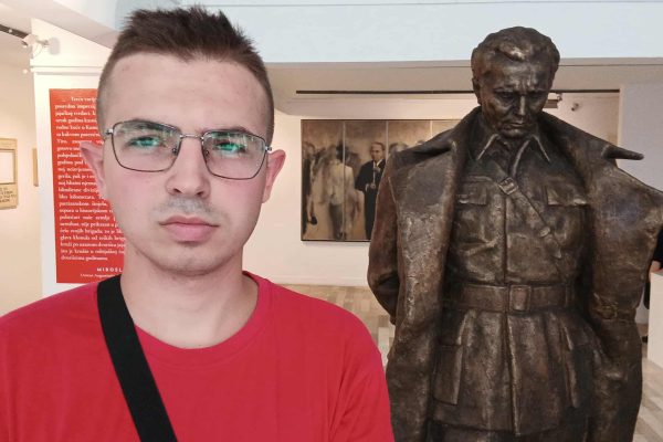 7bb64ff6-aed3-41ed-9d06-cb2b4ef5122a